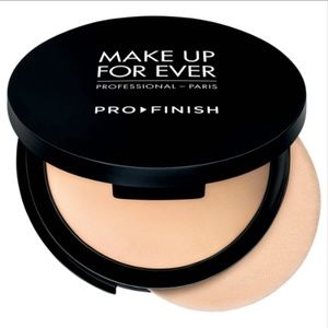 MUFE Pro Finish Multi-use Powder Foundation